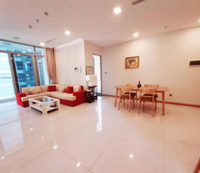 Spacious modern 4-Bed 140sqm Vinhomes Apartment